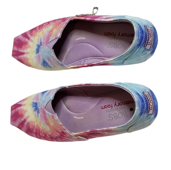 Skechers BOBS Women's Plush Grateful-Day Sneaker - Picture 8 of 10